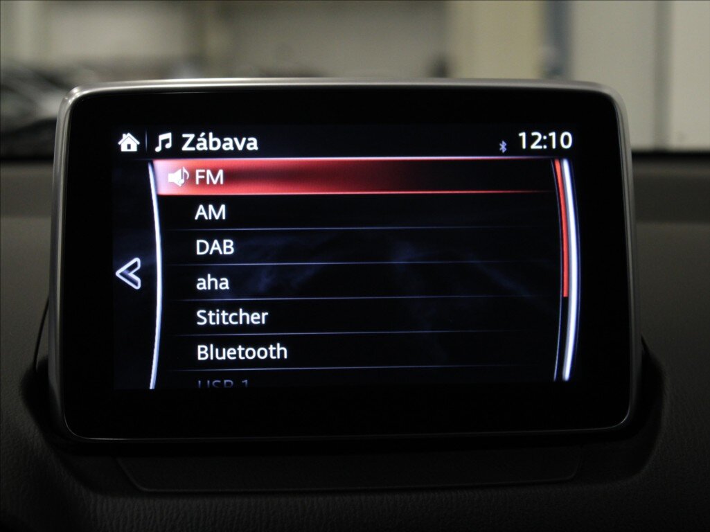 Mazda CX-3 SUV 2,0 l 110 kw