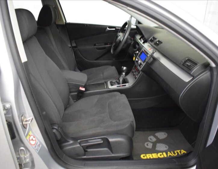 Volkswagen Passat Kombi 2,0 l 81 kw