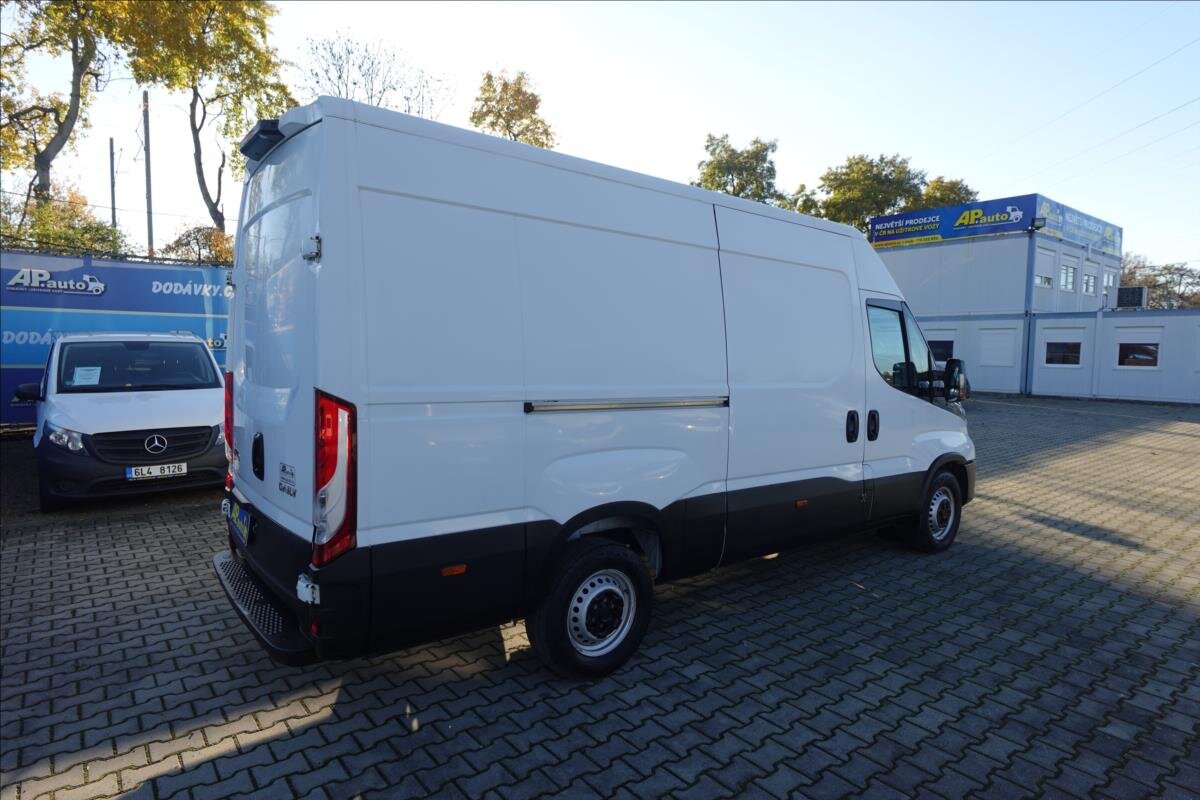 Iveco Daily Ostatní 2,3 l 100 kw