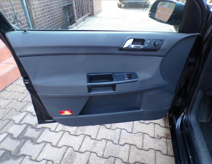 Volkswagen Polo Hatchback 1,2 l 47 kw