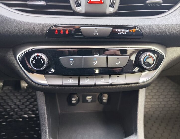 Hyundai i30 Hatchback 1,5 l 81 kw