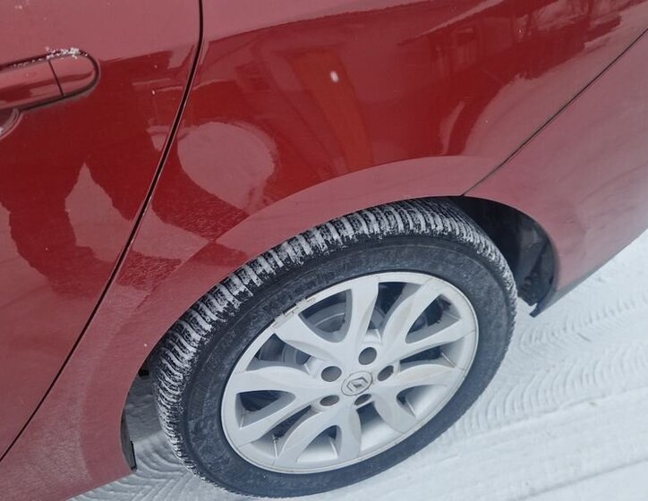 Renault Laguna Sedan 2,0 l 110 kw