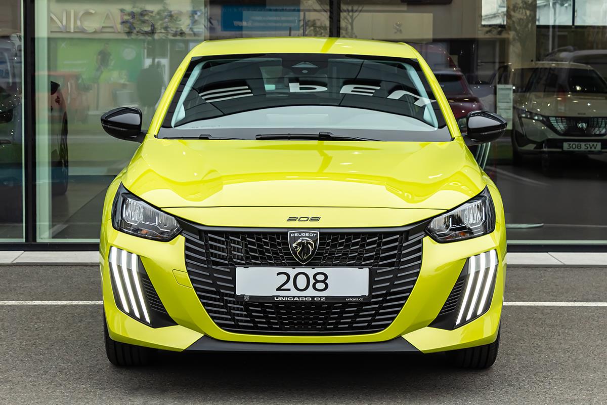 Peugeot 208
