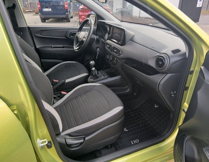 Hyundai i10 Hatchback 998,0 46 kw