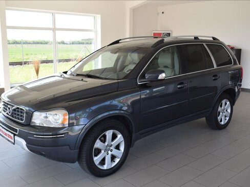Volvo XC90 SUV / Terénní 2,4 l 136 kw