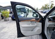Volvo XC90 16