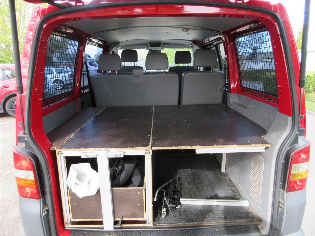 Volkswagen Transporter Ostatní 2,5 l 96 kw