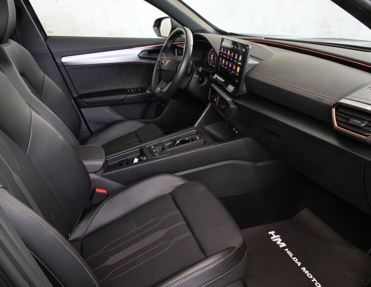 Cupra Formentor SUV / Terénní 2,0 l 110 kw