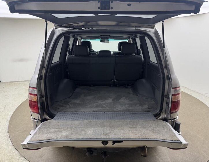 Toyota Land Cruiser SUV / Terénní 4,2 l 150 kw