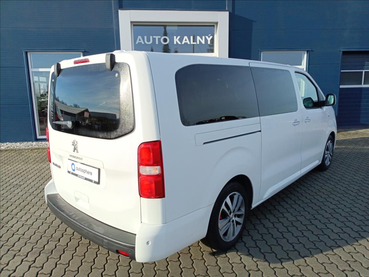 Peugeot Traveller