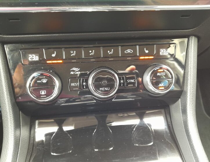 Škoda Superb Kombi 2,0 l 200 kw