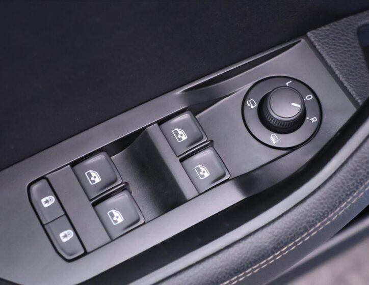 Škoda Superb Kombi 2,0 l 140 kw