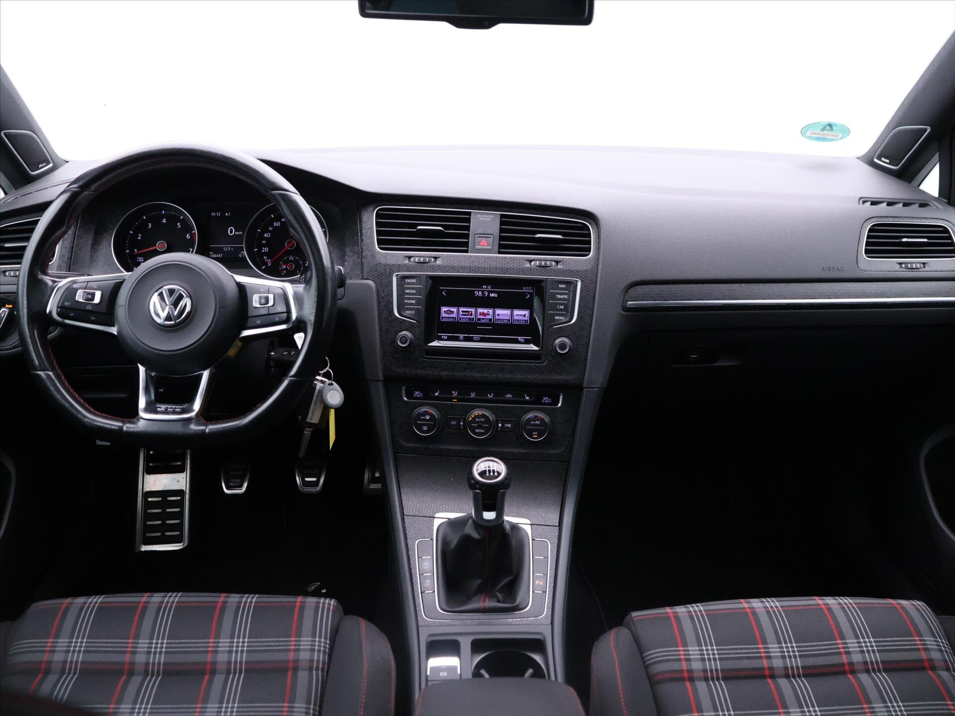 Volkswagen Golf Hatchback 2,0 l 169 kw