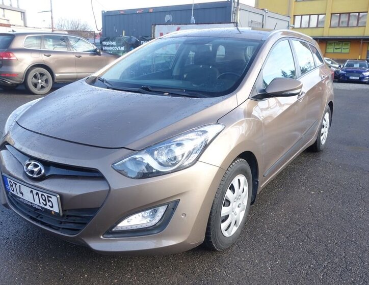Hyundai i30 1