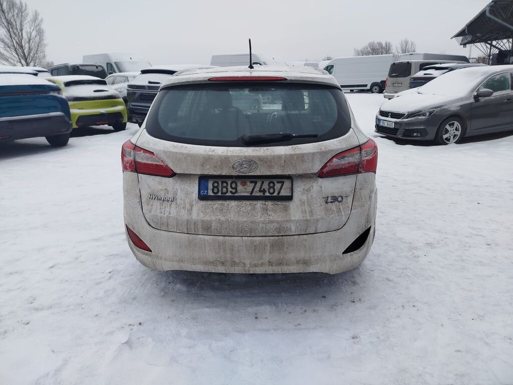 Hyundai i30 Kombi 1,4 l 73 kw