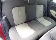 Fiat Linea Sedan / Limuzína 1,4 l 57 kw