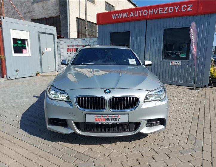 BMW Řada 5 Kombi 3,0 l 230 kw