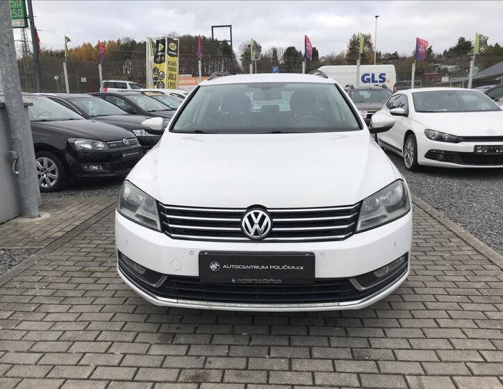 Volkswagen Passat Kombi 2,0 l 103 kw