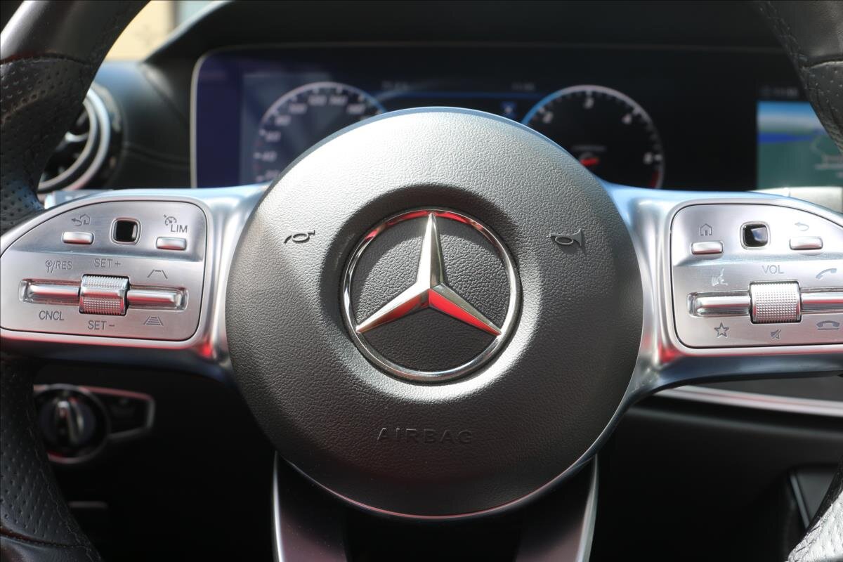 Mercedes-Benz Třídy E Kupé 2,9 l 250 kw