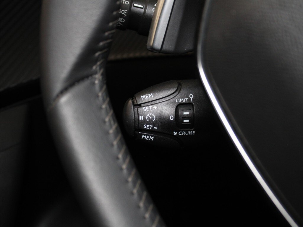 Peugeot 2008 SUV / Terénní 1,2 l 96 kw