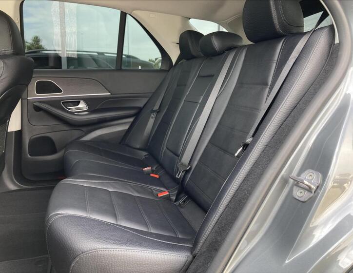 Mercedes-Benz GLE 11