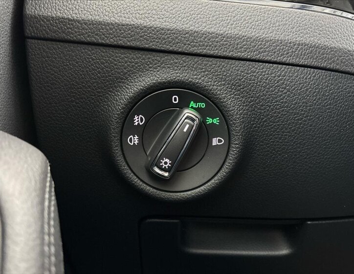 Škoda Superb Kombi 2,0 l 147 kw