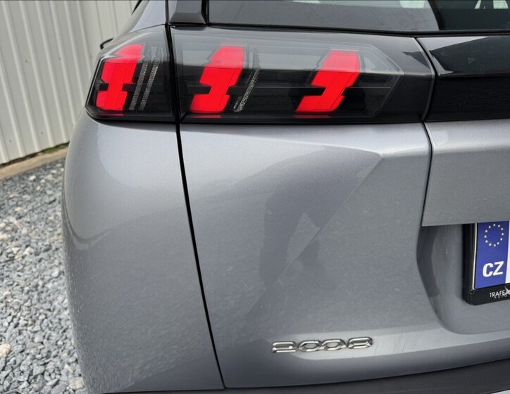 Peugeot 2008 SUV / Terénní 1,2 l 96 kw