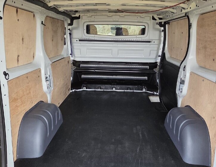 Renault Trafic VAN-Minibus 0,0 89 kw