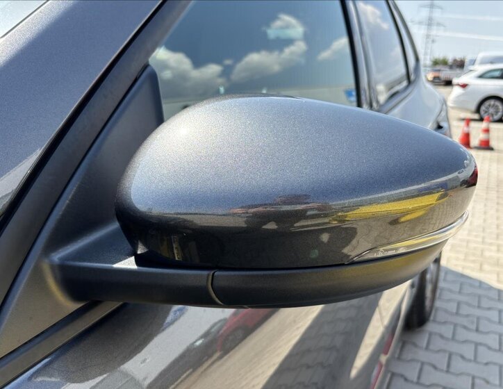 Ford Kuga SUV / Terénní 2,0 l 88 kw