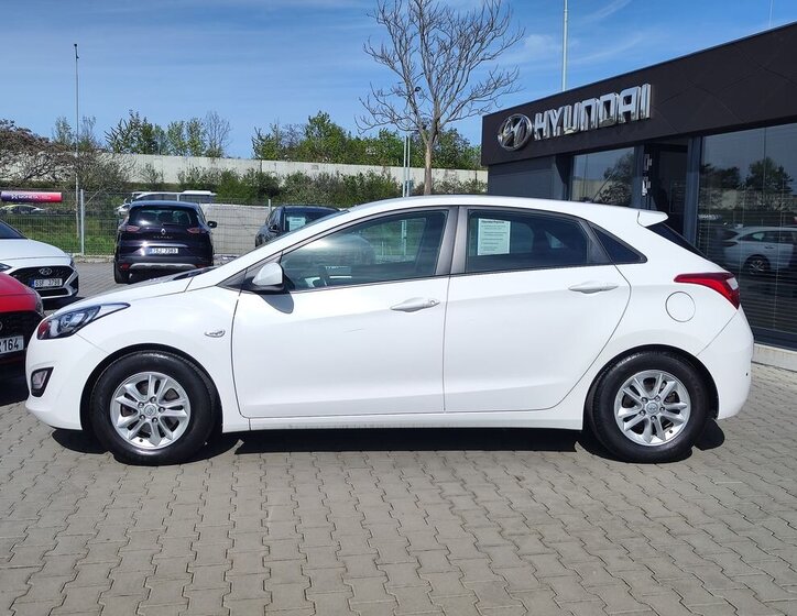 Hyundai i30 Hatchback 1,4 l 73 kw