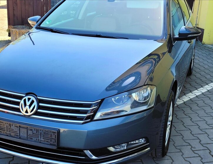 Volkswagen Passat Kombi 1,4 l 90 kw