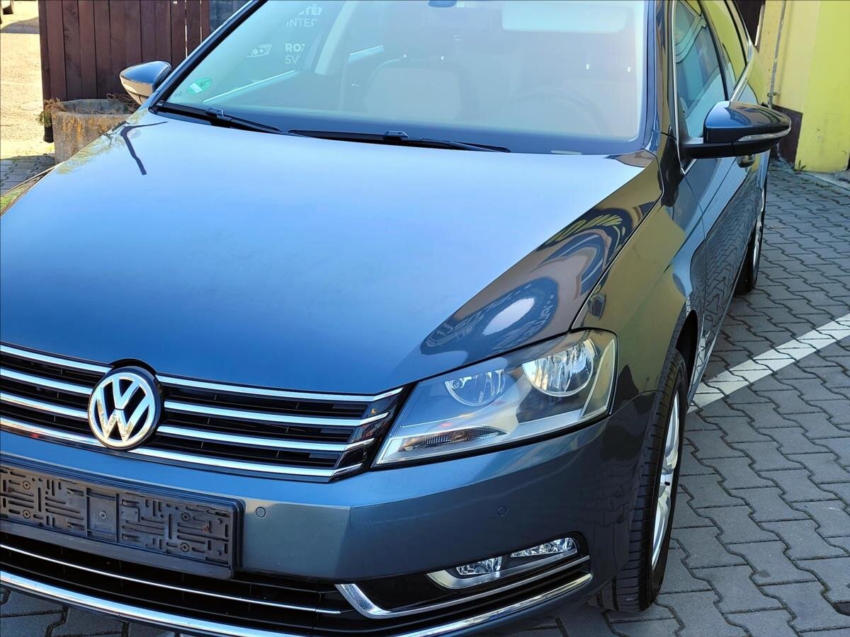 Volkswagen Passat Kombi 1,4 l 90 kw