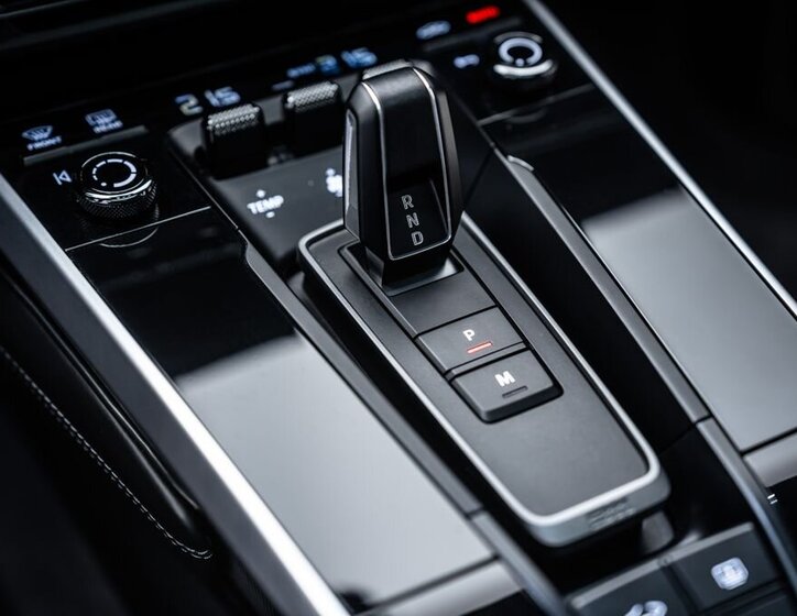 Porsche Ostatní Kupé 3,8 l 478 kw