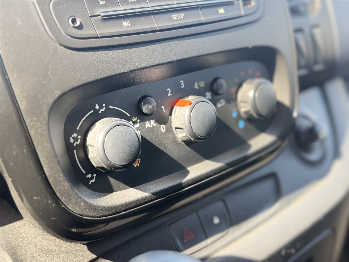 Opel Vivaro Ostatní 1,6 l 85 kw