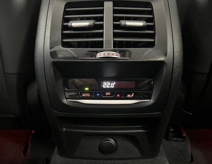 BMW X3 SUV / Terénní 3,0 l 195 kw