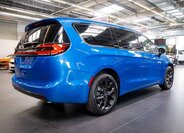 Chrysler Pacifica MPV 3,6 l 221 kw