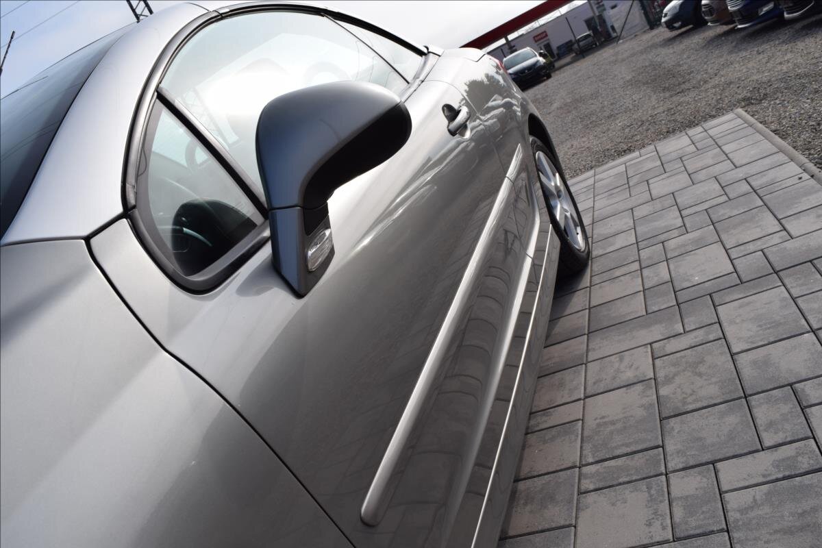 Peugeot 207 Kabriolet 1,6 l 88 kw