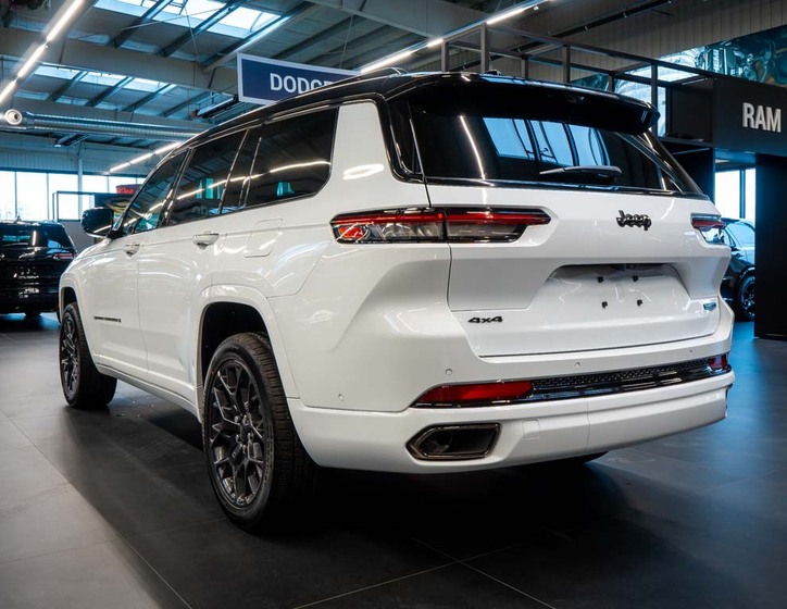 Jeep Grand Cherokee 2