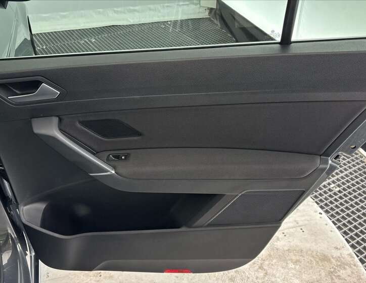 Volkswagen Touran MPV 1,5 l 110 kw