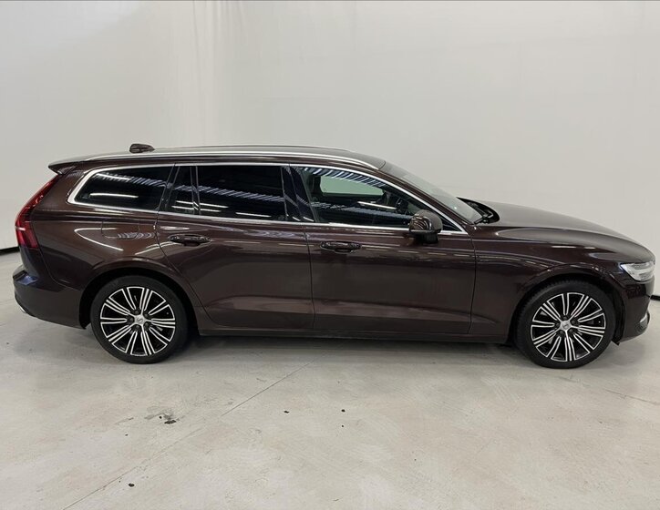 Volvo V60 Kombi 2,0 l 184 kw