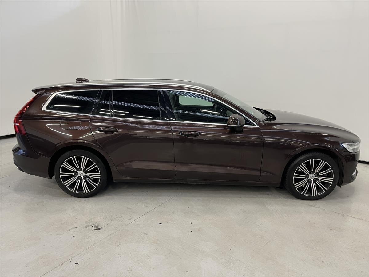 Volvo V60 Kombi 2,0 l 184 kw