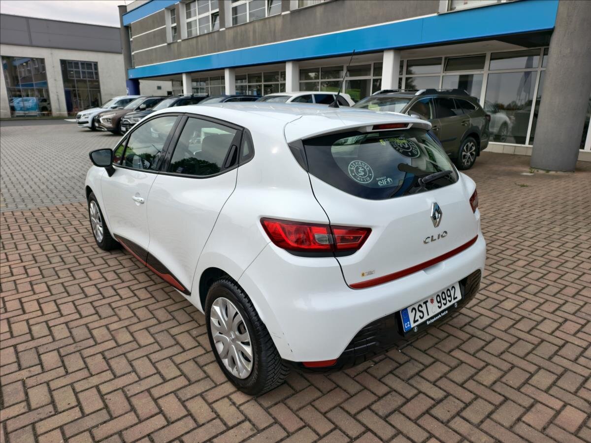 Renault Clio Hatchback 1,1 l 54 kw