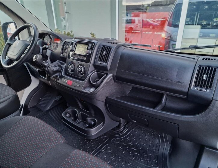 Peugeot Boxer Skříň 2,0 l 96 kw