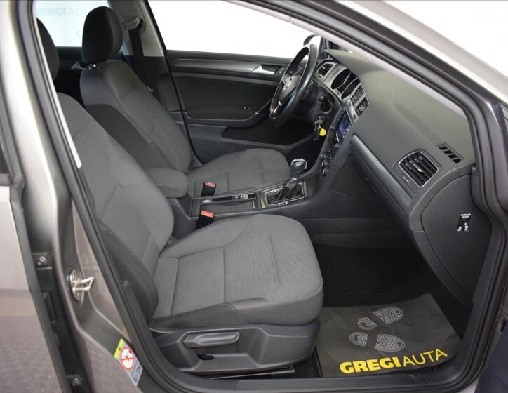 Volkswagen Golf Hatchback 1,4 l 90 kw