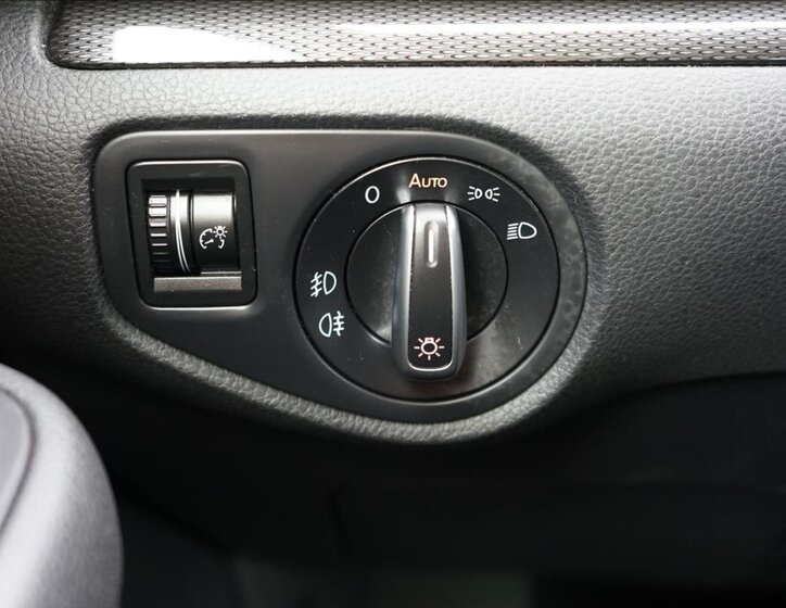 Seat Alhambra MPV 2,0 l 135 kw