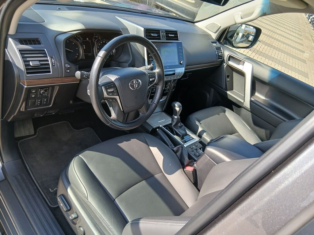 Toyota Land Cruiser SUV / Terénní 2,8 l 150 kw