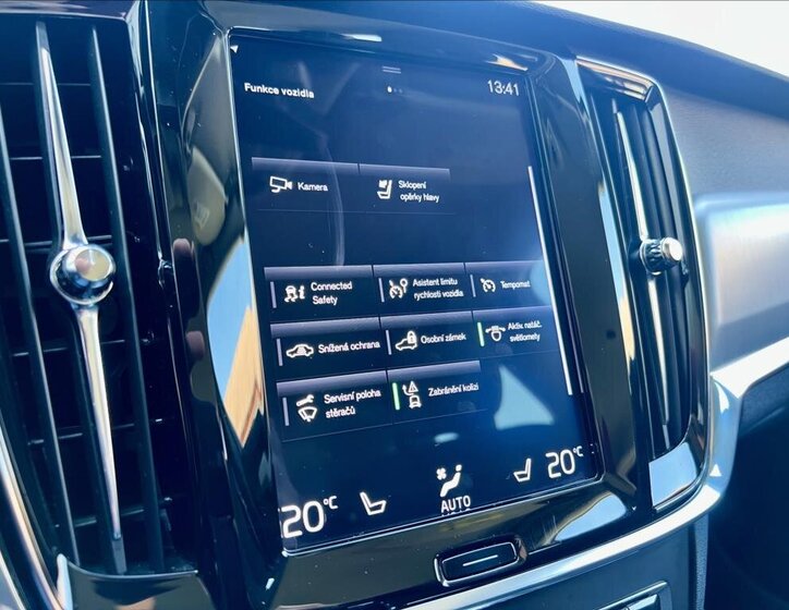 Volvo V90 Kombi 2,0 l 140 kw