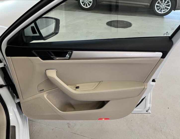 Škoda Superb Kombi 2,0 l 147 kw