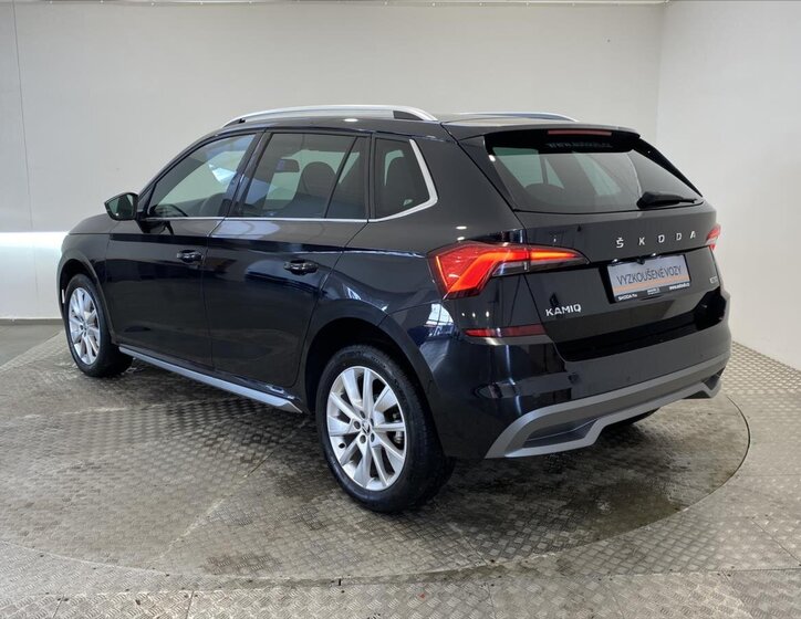 Škoda Kamiq SUV 999,0 66 kw