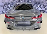 BMW M8 6